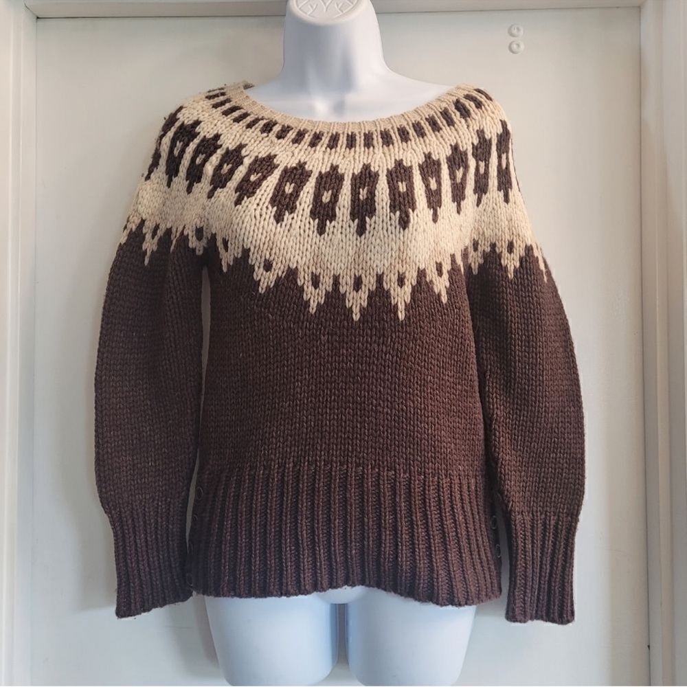 Abercrombie & Fitch Cream and Brown Knit Sweater